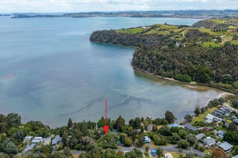 Photo of property in 10 Clinton Road, Tawharanui Peninsula, Matakana, 0986