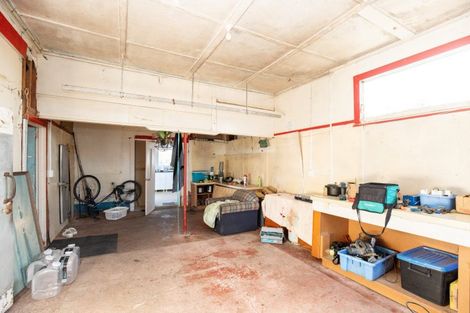 Photo of property in 11 Front Miranda Road, Waitakaruru, Thames, 3576