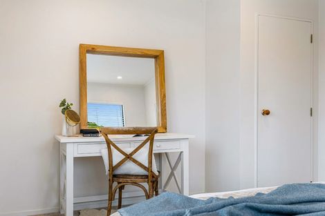 Photo of property in 5 Merlot Heights, Huapai, Kumeu, 0810