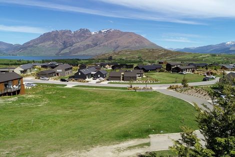Photo of property in 15 Hackett Road, Jacks Point, Queenstown, 9371