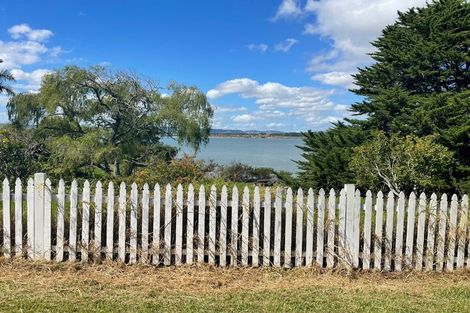 Photo of property in 14a Carnoustie Drive, Wattle Downs, Auckland, 2103