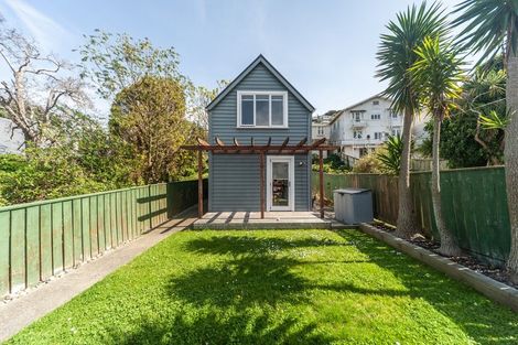 Photo of property in 23 Arcus Way, Hataitai, Wellington, 6021
