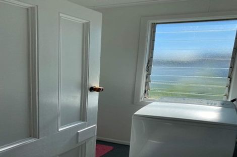 Photo of property in 1/50 Clyde Street, Island Bay, Wellington, 6023