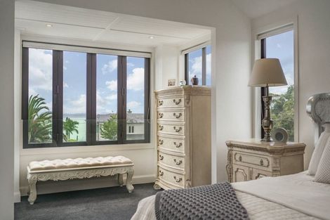 Photo of property in 235 Bleakhouse Road, Mellons Bay, Auckland, 2014