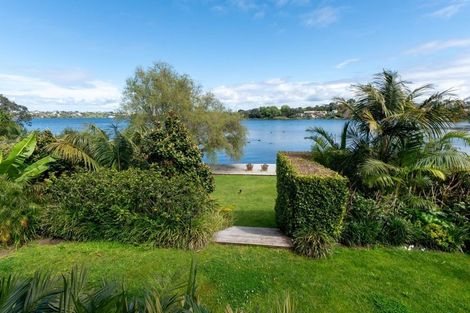 Photo of property in 306a Hurstmere Road, Takapuna, Auckland, 0622