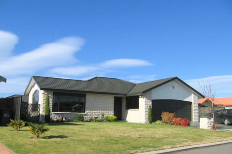 Photo of property in 11 Flemington Place, Taradale, Napier, 4112