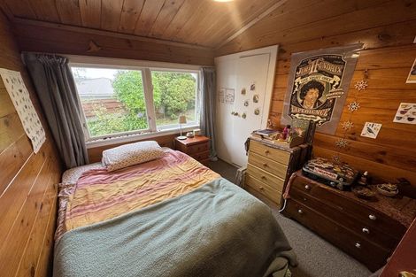 Photo of property in 9 Versailles Street, Karori, Wellington, 6012