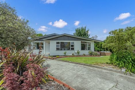 Photo of property in 43 John F Kennedy Drive, Milson, Palmerston North, 4414