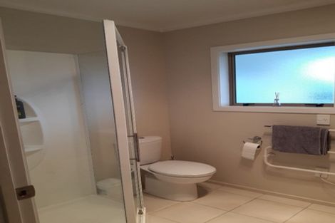 Photo of property in 45/64 Kawaha Point Road, Kawaha Point, Rotorua, 3010