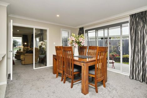 Photo of property in 33 Macphail Avenue, Rangiora, 7400