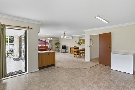 Photo of property in 11 The Avenue, Paraparaumu Beach, Paraparaumu, 5032