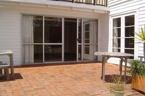 Photo of property in 5 Acacia Road, Torbay, Auckland, 0632