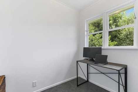 Photo of property in 8 Anthony Street, Tawa, Wellington, 5028