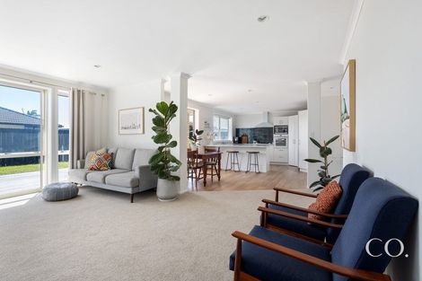 Photo of property in 108 Longview Drive, Papamoa Beach, Papamoa, 3118