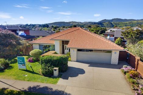 Photo of property in 76 Hillcrest Road North, Raumati Beach, Paraparaumu, 5032