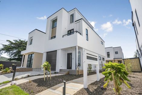 Photo of property in 2 Pascoe Avenue, Paremata, Porirua, 5026