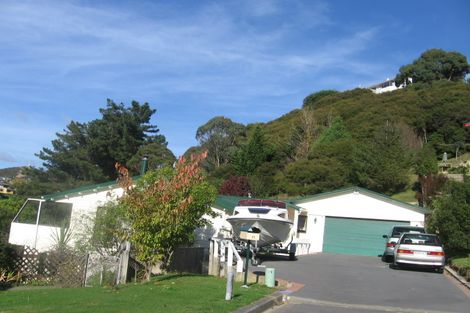 Photo of property in 11 Ration Lane, Whitby, Porirua, 5024