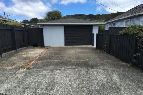 Photo of property in 5 Hyde Street, Wainuiomata, Lower Hutt, 5014