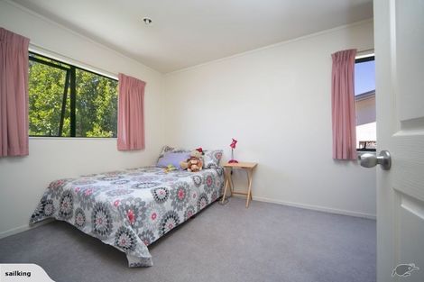 Photo of property in 9 Butia Avenue, Henderson, Auckland, 0612