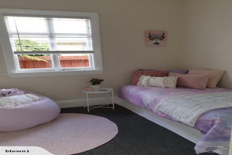 Photo of property in 39 Petrie Street, Richmond, Christchurch, 8013