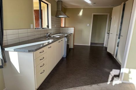 Photo of property in 289 Royal Road, Massey, Auckland, 0614