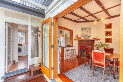 Photo of property in 611 Saint Aubyn Street West, Saint Leonards, Hastings, 4120