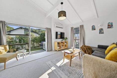 Photo of property in 42 Weka Street, Miramar, Wellington, 6022