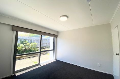 Photo of property in 3/22 Park Avenue, Titahi Bay, Porirua, 5022