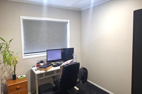 Photo of property in 22 Te Kaeaea Crescent, Wallaceville, Upper Hutt, 5018