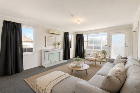Photo of property in 90 Roberta Drive, Somerfield, Christchurch, 8024