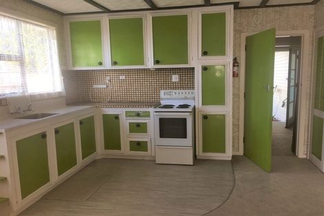 Photo of property in 17 Raleigh Street, Waitara, 4320