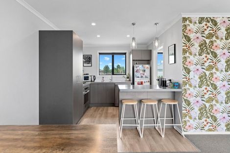 Photo of property in 1 Mitre Way, Solway, Masterton, 5810