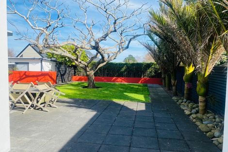 Photo of property in 272 Mangorei Road, Merrilands, New Plymouth, 4312