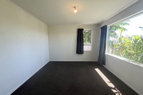 Photo of property in 3 Adel Place, Weymouth, Auckland, 2103