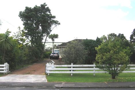 Photo of property in 31 Strid Road, Te Atatu South, Auckland, 0610