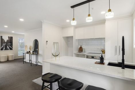 Photo of property in 6/13 Kaihu Street, Northcote, Auckland, 0627