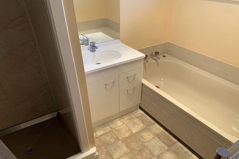 Photo of property in 3/63 Division Street, Riccarton, Christchurch, 8041