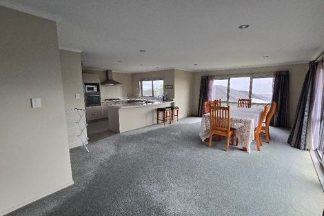 Photo of property in 22 Seamount Drive, Red Beach, 0932