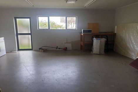 Photo of property in 2/60 Orangewood Drive, Northpark, Auckland, 2013