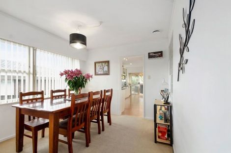 Photo of property in 12 Winslow Heights, Pahurehure, Papakura, 2113