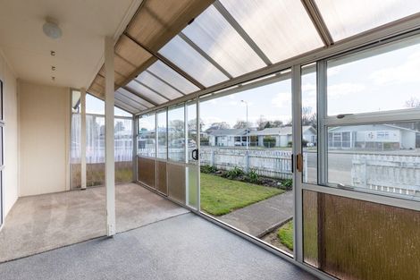 Photo of property in 18a Tennyson Street, Dannevirke, 4930