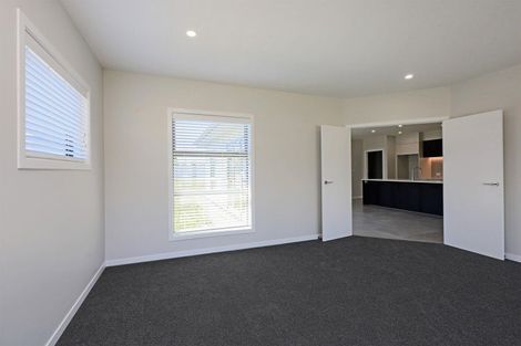 Photo of property in 5 Cassin Place, Taradale, Napier, 4112