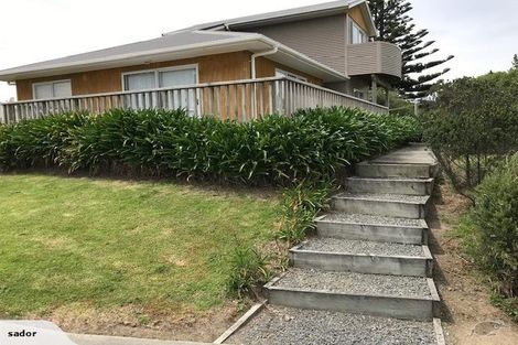 Photo of property in 16b Karaka Street, Otaki Beach, Otaki, 5512