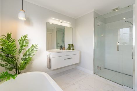 Photo of property in 68 William Street, Petone, Lower Hutt, 5012