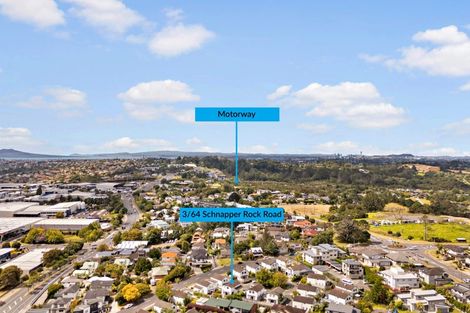 Photo of property in 3/64 Schnapper Rock Road, Schnapper Rock, Auckland, 0632