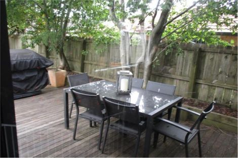 Photo of property in 12a Gibson Road, Tuakau, 2121