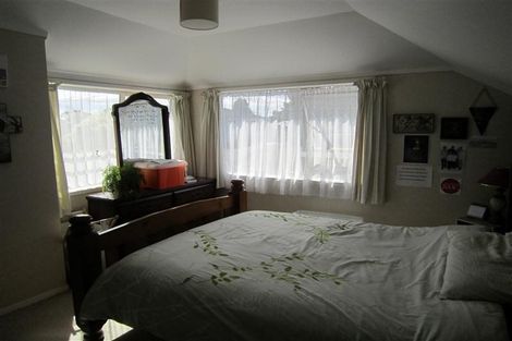 Photo of property in 1/6a Kallu Crescent, Mount Roskill, Auckland, 1041