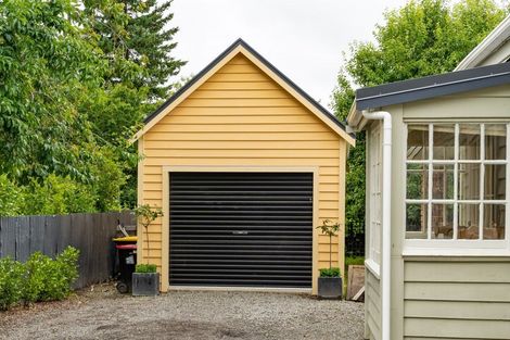 Photo of property in 269 High Street North, Carterton, 5713