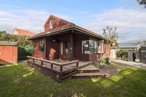 Photo of property in 2 Margaret Drive, Omokoroa, 3114