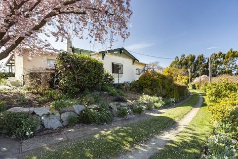 Photo of property in 42 Awamoa Road, Holmes Hill, Oamaru, 9401